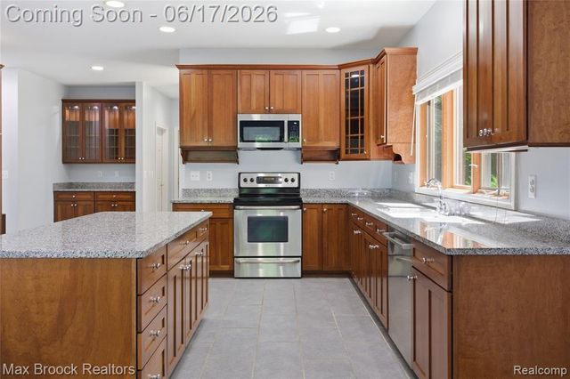 11910 Scott Road, Davisburg, MI 48350