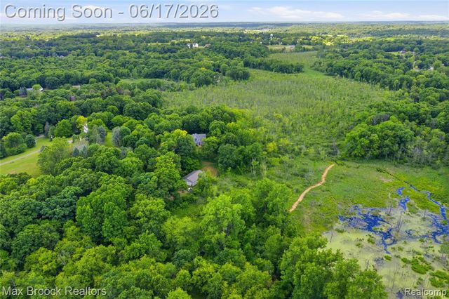 11910 Scott Road, Davisburg, MI 48350