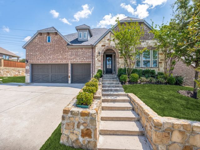 1044 Myers Park Trail, Roanoke, TX 76262