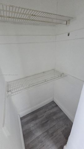 855 NW 3rd Ter 2, Dania Beach, FL 33004