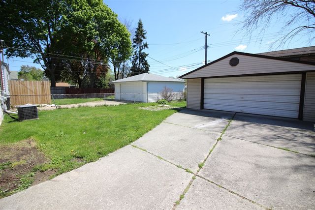 19504 Roger Street, Melvindale, MI 48122