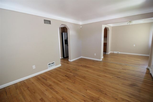 19504 Roger Street, Melvindale, MI 48122