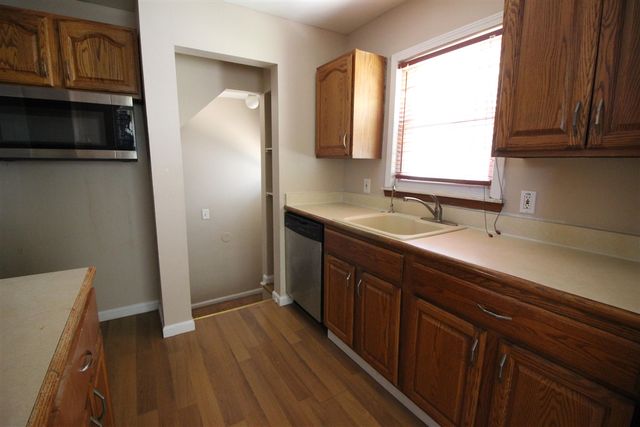 19504 Roger Street, Melvindale, MI 48122