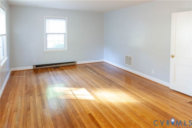 105 W McClellan St, Sandston, VA 23150