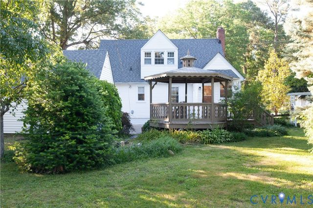 105 W McClellan St, Sandston, VA 23150
