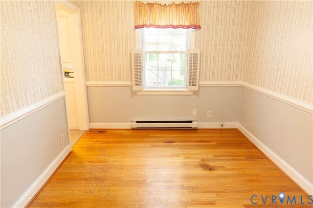 105 W McClellan St, Sandston, VA 23150