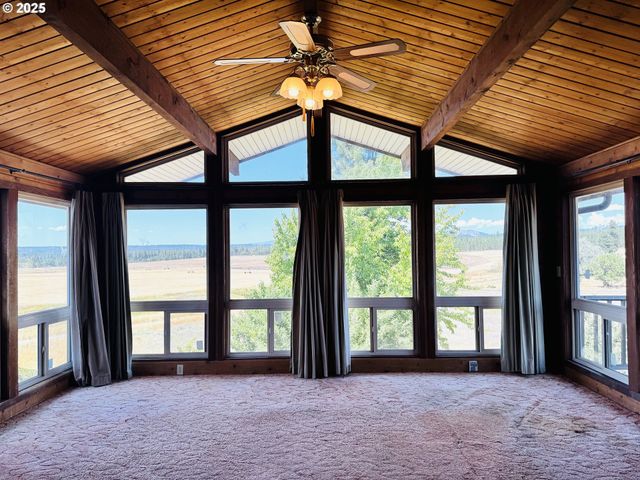 44 N HARRIS Rd, Goldendale, WA 98620