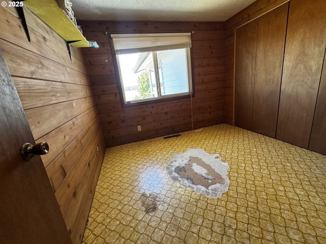 44 N HARRIS Rd, Goldendale, WA 98620