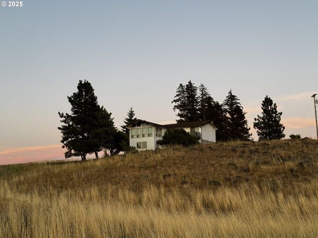 44 N HARRIS Rd, Goldendale, WA 98620