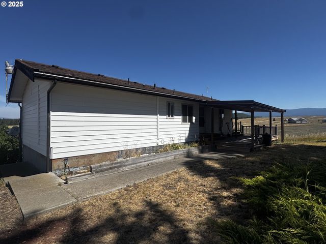 44 N HARRIS Rd, Goldendale, WA 98620
