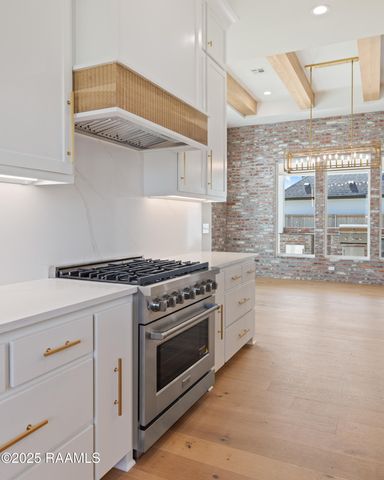 312 Abercrombie Way, Broussard, LA 70518