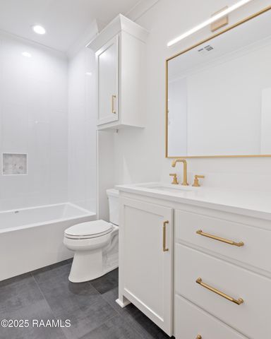 312 Abercrombie Way, Broussard, LA 70518