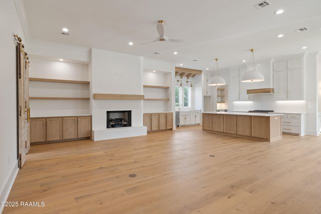 312 Abercrombie Way, Broussard, LA 70518