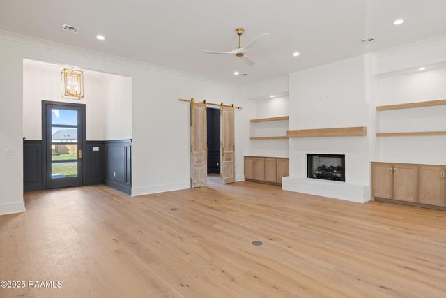 312 Abercrombie Way, Broussard, LA 70518