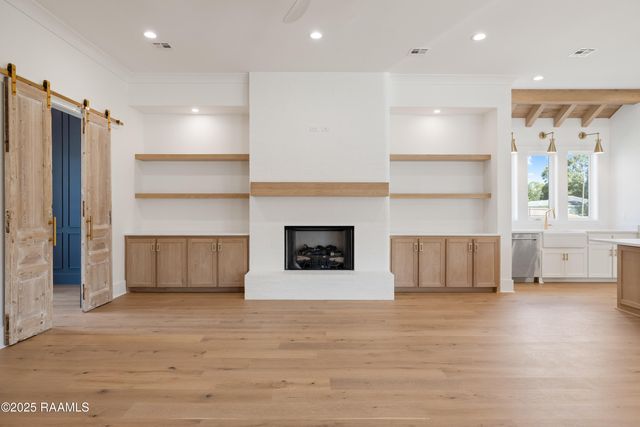 312 Abercrombie Way, Broussard, LA 70518