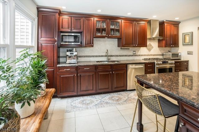 57 Independence Way, Morris Twp., NJ 07960