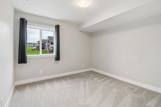 2000 NE Breezy Point, Grimes, IA 50111
