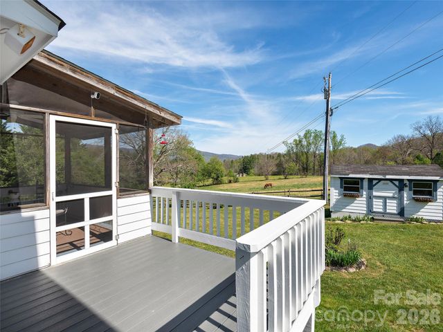 44 Tibi Lane, Waynesville, NC 28785
