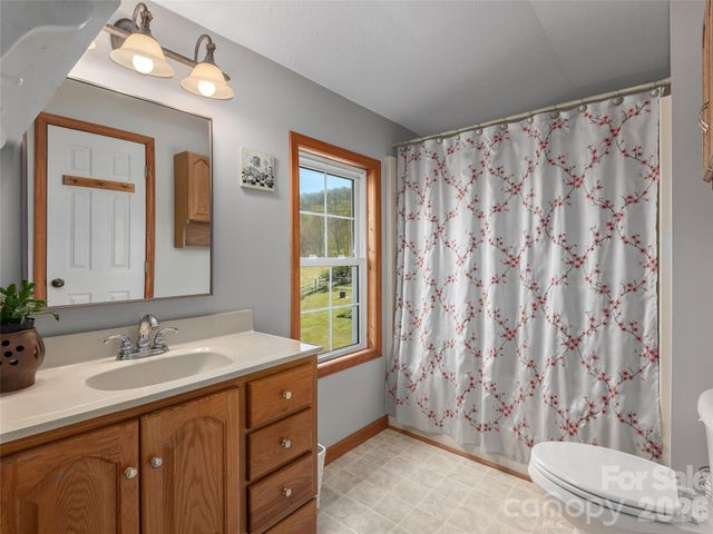 44 Tibi Lane, Waynesville, NC 28785