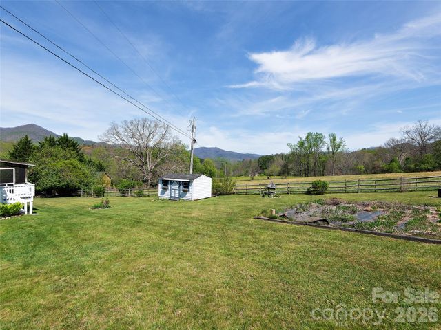 44 Tibi Lane, Waynesville, NC 28785