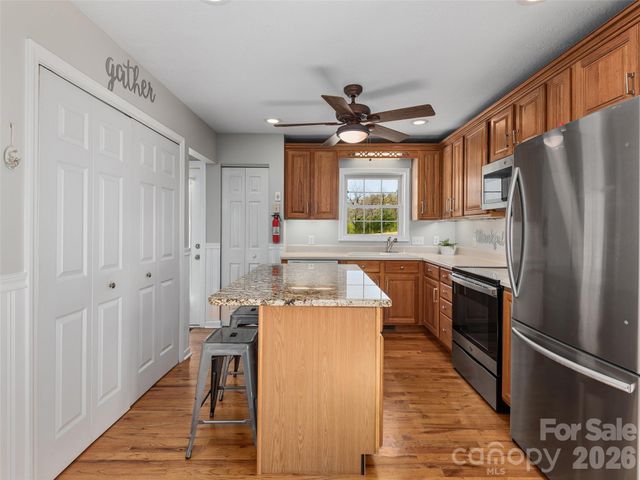 44 Tibi Lane, Waynesville, NC 28785