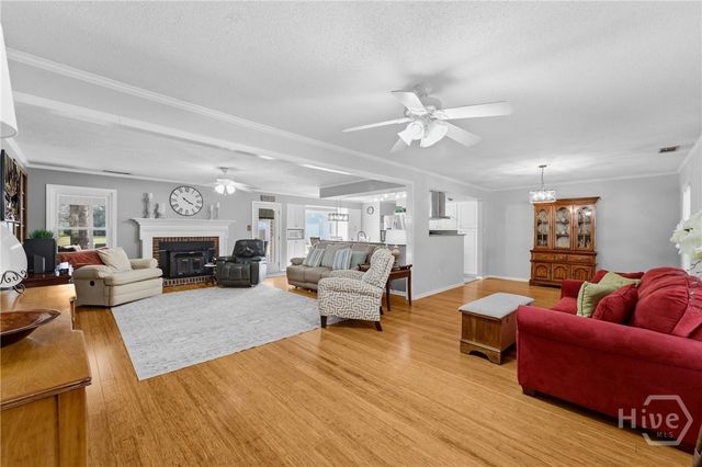 6829 Ga Highway 17 S, Bloomingdale, GA 31302