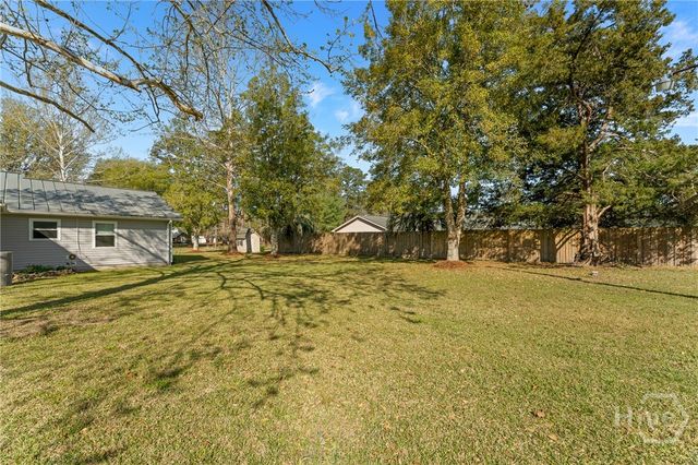 6829 Ga Highway 17 S, Bloomingdale, GA 31302