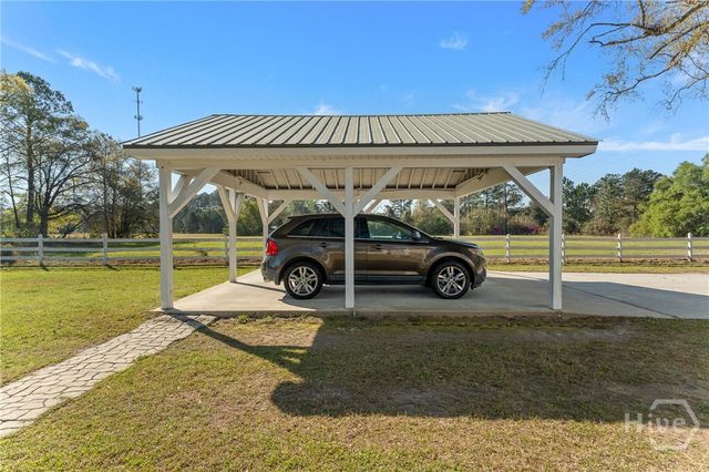 6829 Ga Highway 17 S, Bloomingdale, GA 31302