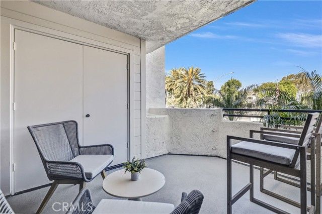 240 Nice Lane 114, Newport Beach, CA 92663