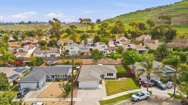 3263 Roberta Ln, Oceanside, CA 92054