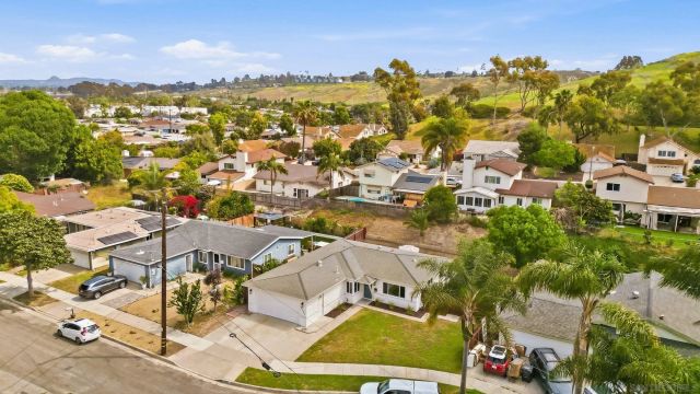 3263 Roberta Ln, Oceanside, CA 92054