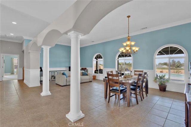 12290 Larch Road, Oak Hills, CA 92344