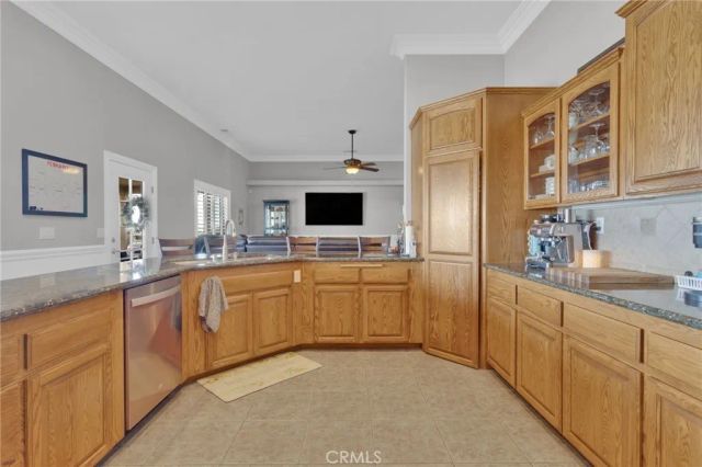 12290 Larch Road, Oak Hills, CA 92344