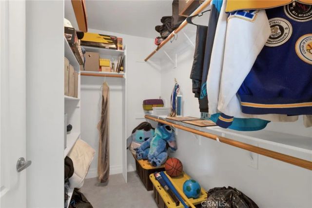 12290 Larch Road, Oak Hills, CA 92344