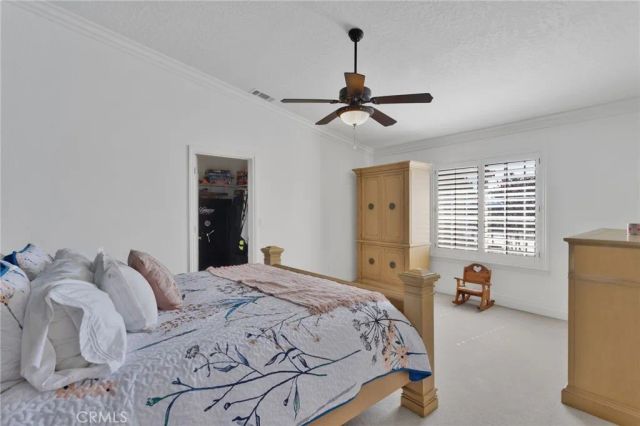 12290 Larch Road, Oak Hills, CA 92344