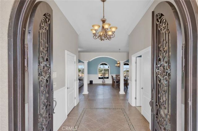 12290 Larch Road, Oak Hills, CA 92344