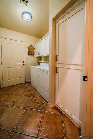 2245 S 43 Dr, Yuma, AZ 85364