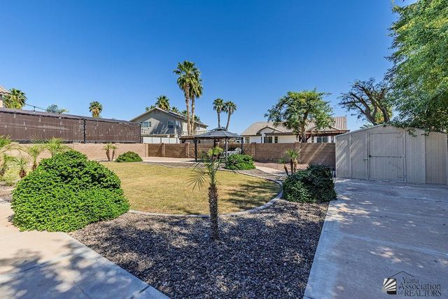 2245 S 43 Dr, Yuma, AZ 85364