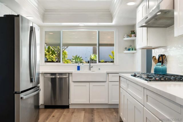 5996 BOUNTY STREET, San Diego, CA 92120