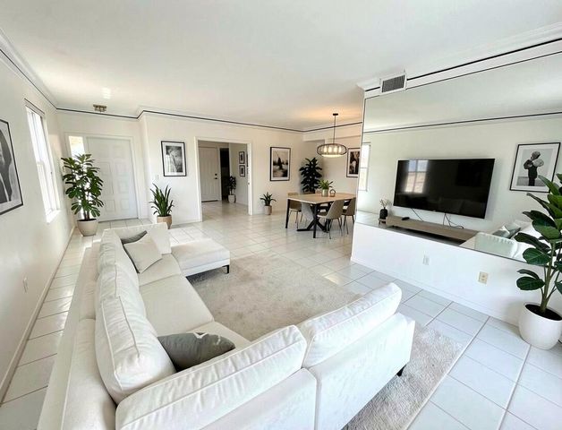 17317 Boca Club Boulevard 1, Boca Raton, FL 33487