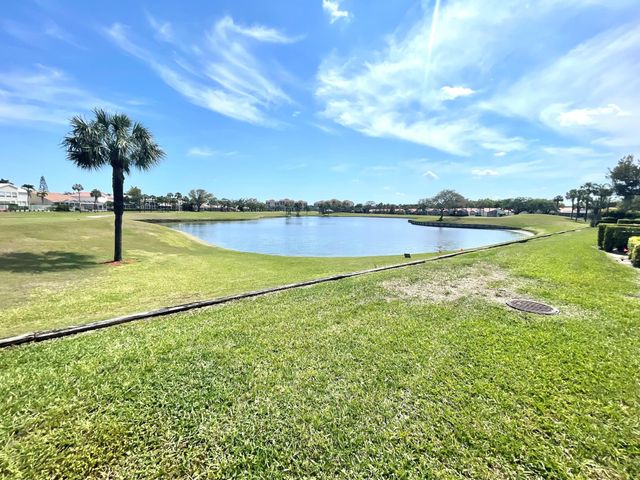 17317 Boca Club Boulevard 1, Boca Raton, FL 33487
