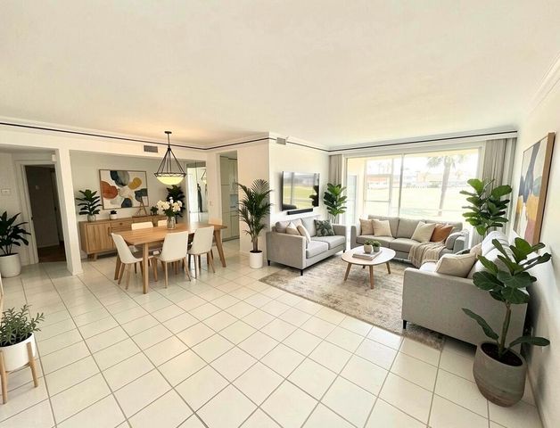 17317 Boca Club Boulevard 1, Boca Raton, FL 33487