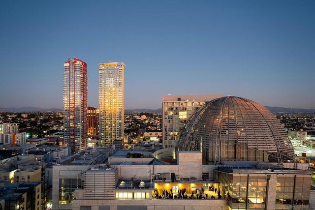 321 10th Ave 2101, San Diego, CA 92101