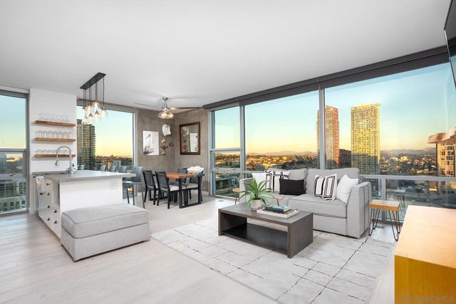 321 10th Ave 2101, San Diego, CA 92101