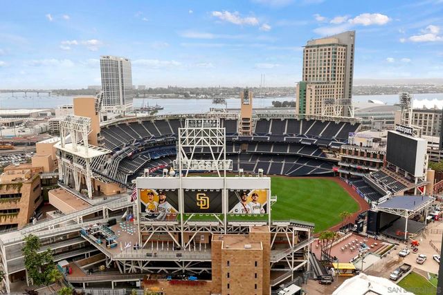 321 10th Ave 2101, San Diego, CA 92101