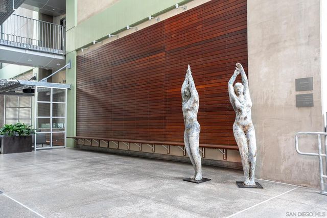 321 10th Ave 2101, San Diego, CA 92101