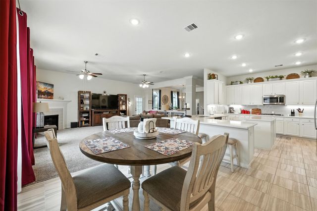 6526 Falcon Ridge, Manvel, TX 77578