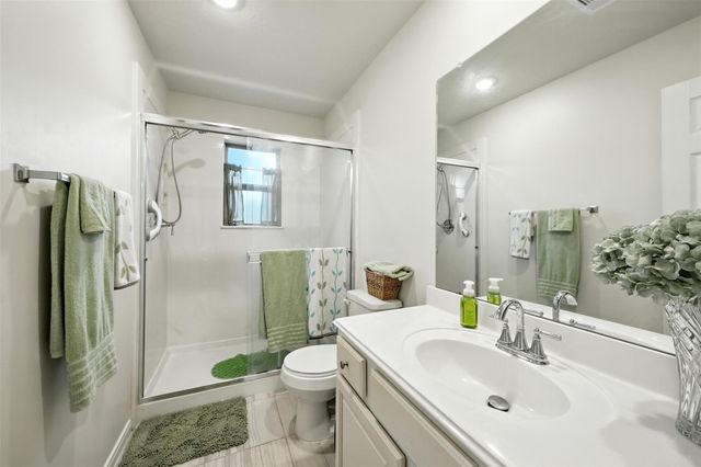 6526 Falcon Ridge, Manvel, TX 77578