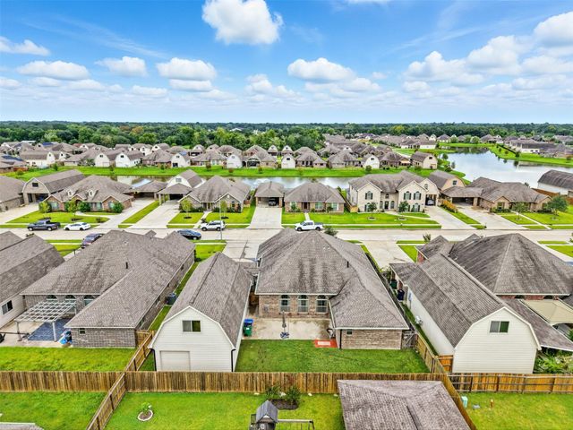 6526 Falcon Ridge, Manvel, TX 77578