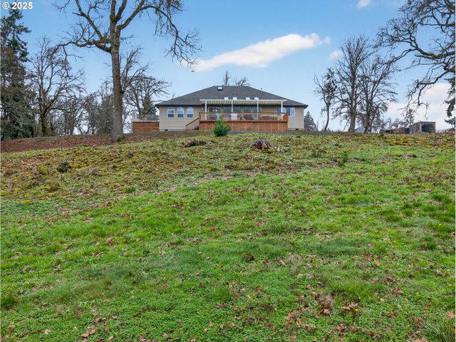 12345 S FOX Rd, Molalla, OR 97038